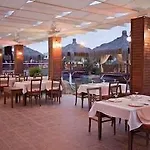 Club Mermaid Village 4*