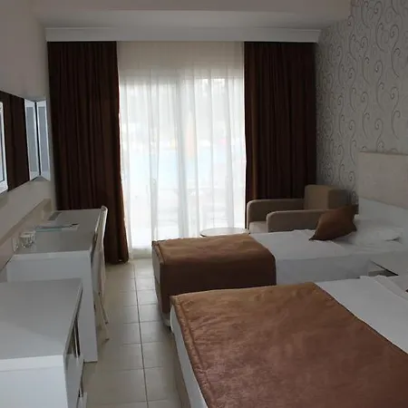 Ξενοδοχείο Club Mermaid Village 4*