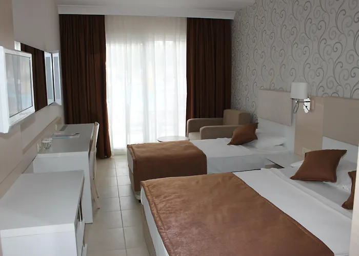 Club Mermaid Village 4*