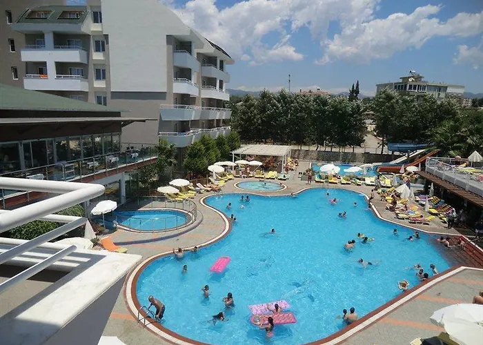 Hotel Club Mermaid Village