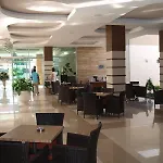 Hotel Club Mermaid Village 4*