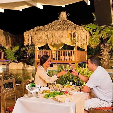 Club Mermaid Village Hotel 4*